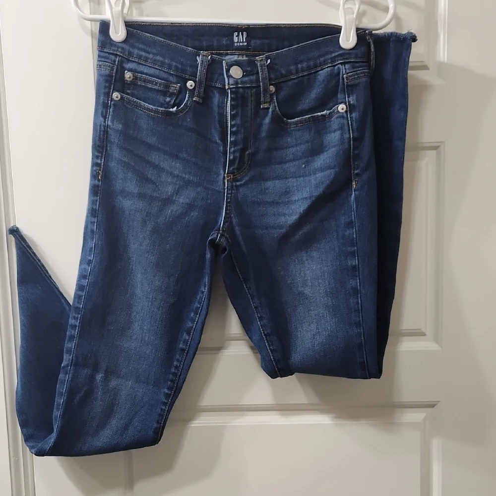 GAP Women's Dark Blue Skinny Jeans 26 Short